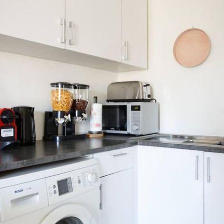 Appartement Cozy : 10/15 Min Des Champs Elysee Сартрувил Екстериор снимка