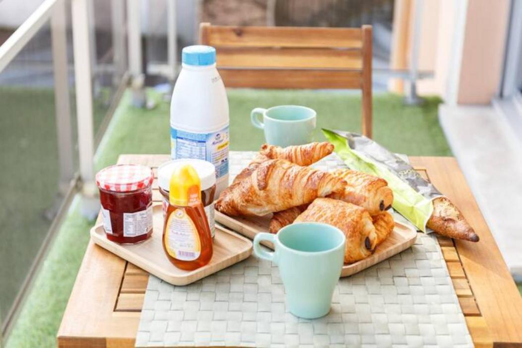 Appartement Cozy : 10/15 Min Des Champs Elysee Сартрувил Екстериор снимка