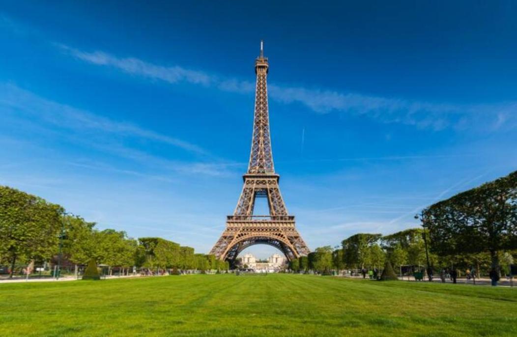 Appartement Cozy : 10/15 Min Des Champs Elysee Сартрувил Екстериор снимка